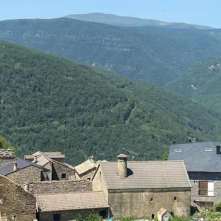 Acogedor A Puertas De Ordesa Apartamento